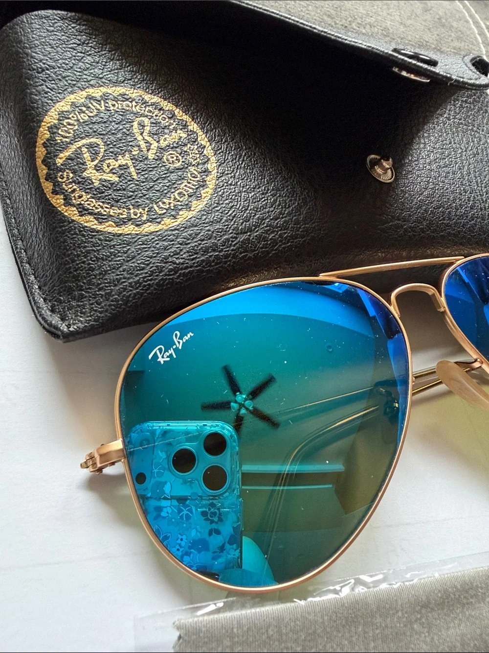 Ray-Ban Men’s Aviator Sunglasses - Blue Lenses, Gold Frame